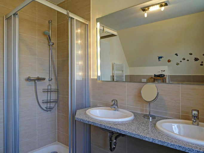 Bathroom 3, Ferienhaus Nachtigall, Glowe, Vorpommern-Rügen