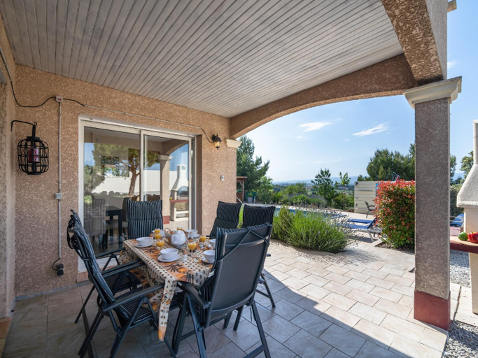 Others 2, Villa in Escales with Private Pool, Aude