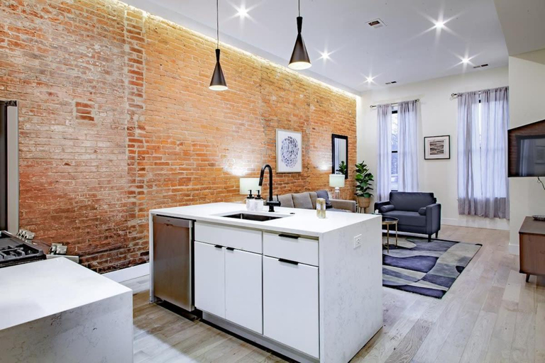 Others 5, Vibrant 2-BR Luxe Flat Adjacent Eastern Market Walk to METRO Barracks Row Capitol Hill, Washington D.C.