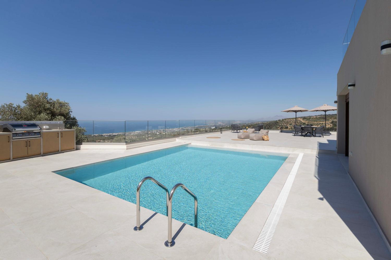 5, Villa Santa Irini 1 - With Heated Pool, Crete
