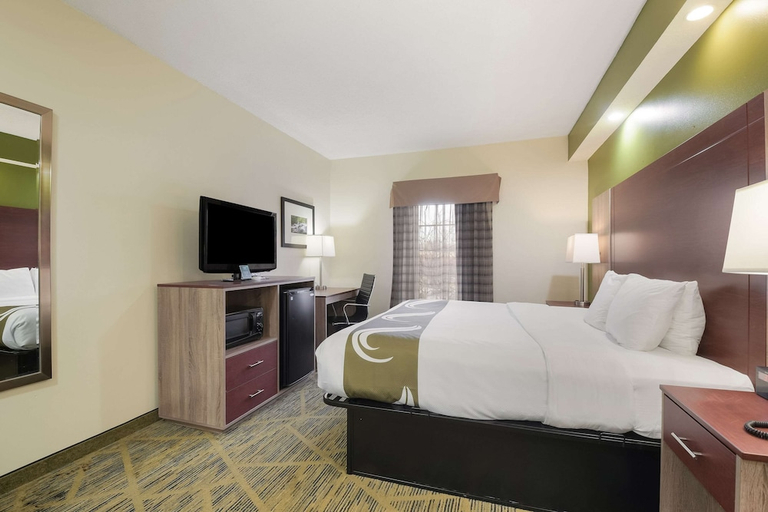 Bedroom 3, Quality Inn Alcoa Knoxville, Blount