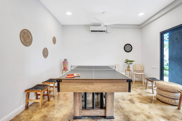Billiards, Red Palm Luxury Villas with Private Pools