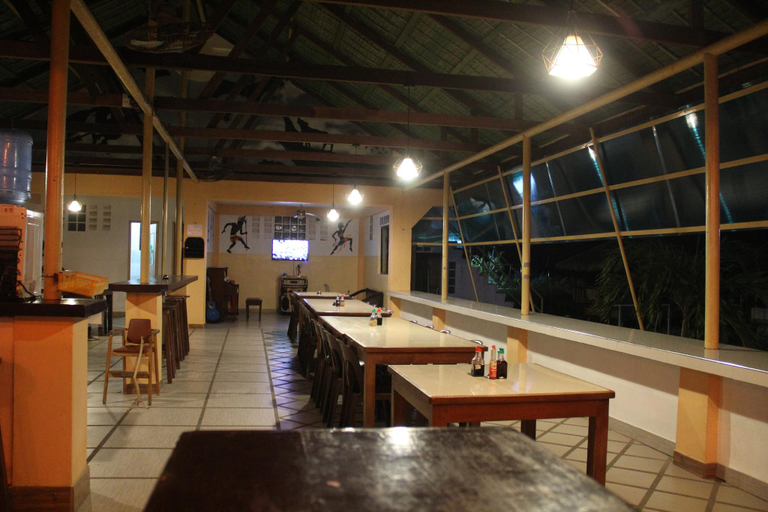 Food & Drinks, Good Guys Beach Resort, Botolan