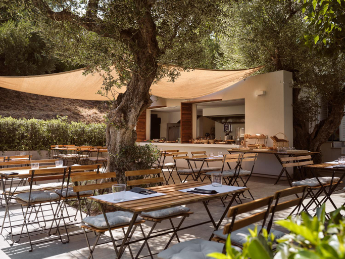 Food & Drinks 5, New Beach Hotel, Ionian Islands