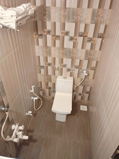 Bathroom 3, The Sky Comfort - Hotel The Heaven, Dwarka, Devbhumi Dwarka