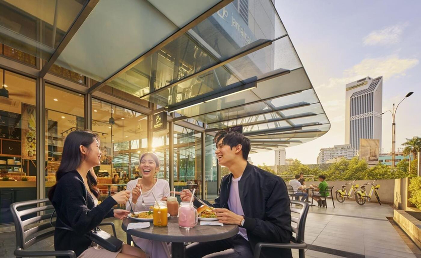 Food & Drinks 5, Robertson Suites Bukit Bintang with Netflix, Kuala Lumpur