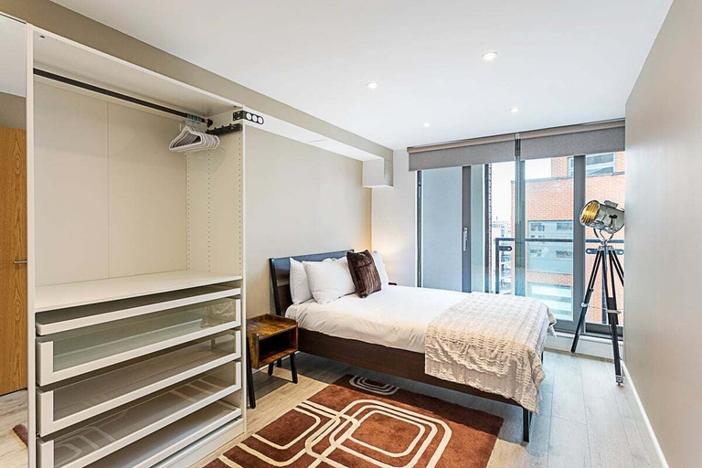 Bedroom 3, Duplex Two-bed Apartment Near Tower Bridge, London