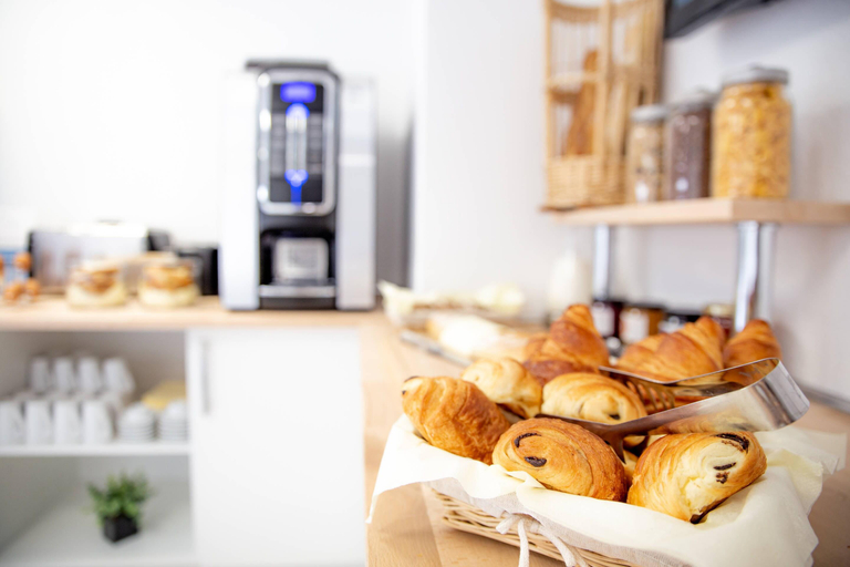 Food & Drinks 5, Comfort Aparthotel Besancon Hauts du Chazal, Doubs