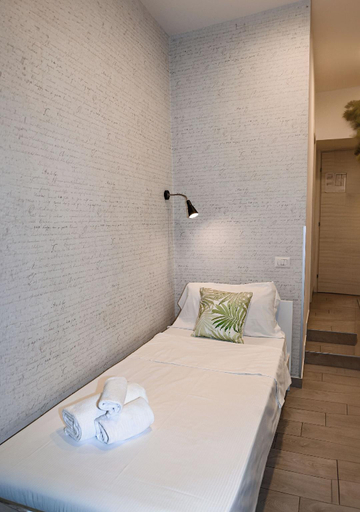 Bedroom 2, Boviosquare XIV, Napoli