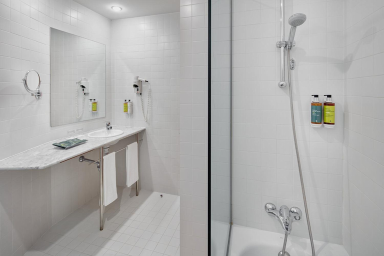 Bathroom 4, Mercer Arrahona Hotel, Barcelona