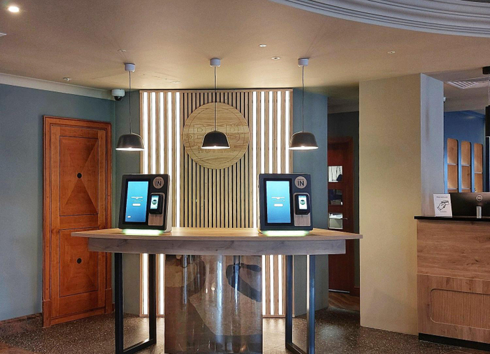 Public Area 2, B&B HOTEL London Heathrow, Slough