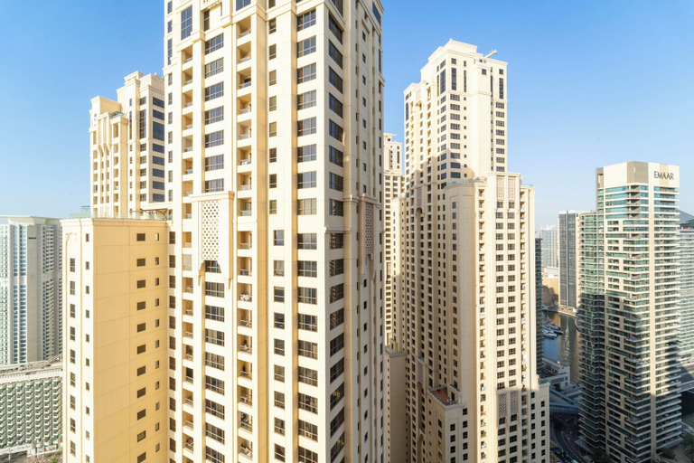 Terrace/patio 3, Luxury 3BR M Beachfront Retreat, Dubai