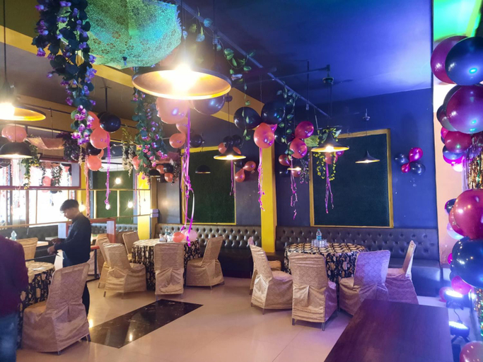 Facilities 4, Hotel K D, Firozabad