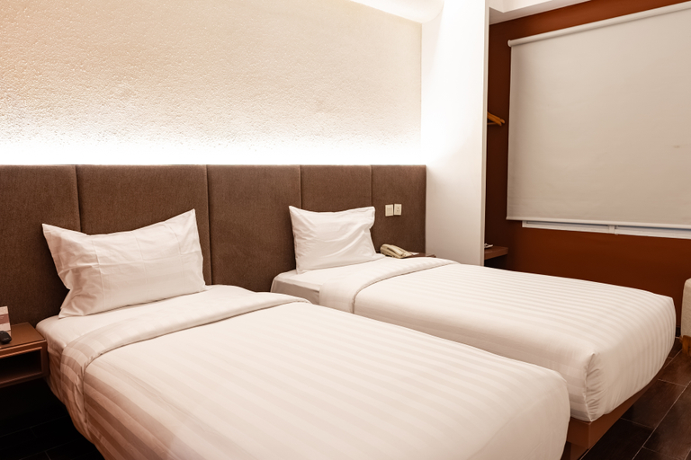 Omar Hotel Room Type - Superior Room
