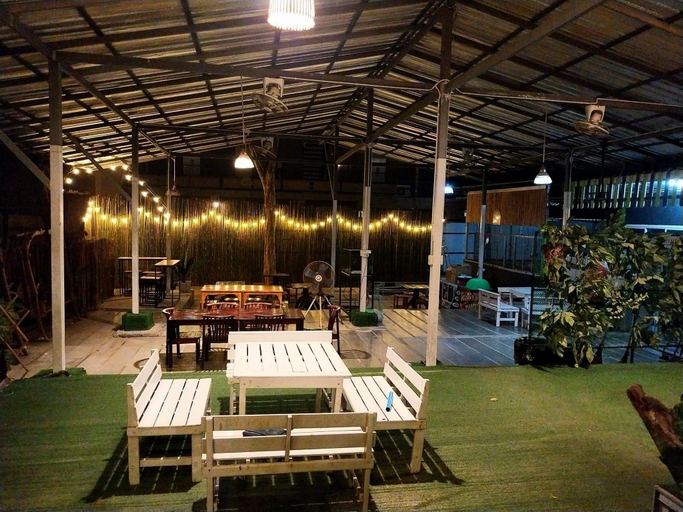 Food & Drinks, Searide Hotel, Muang Rayong