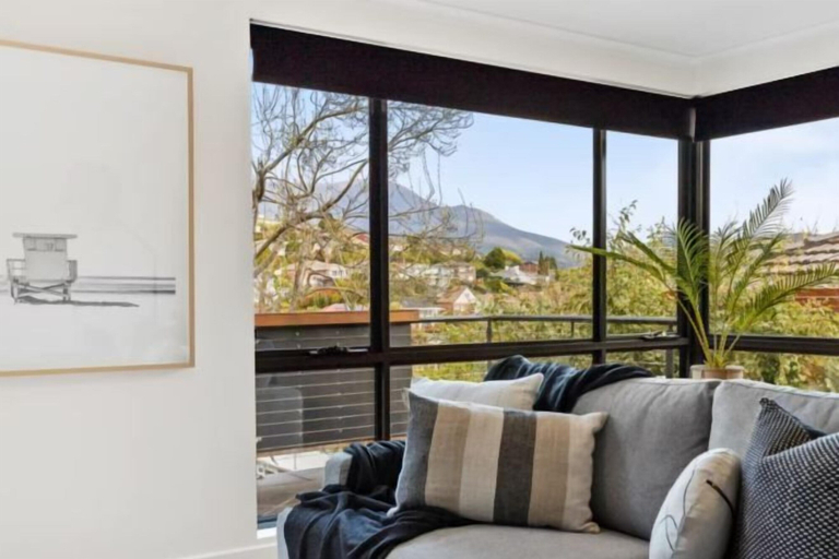 Others 4, Lipscombe Mt Wellington view luxury house, Hobart