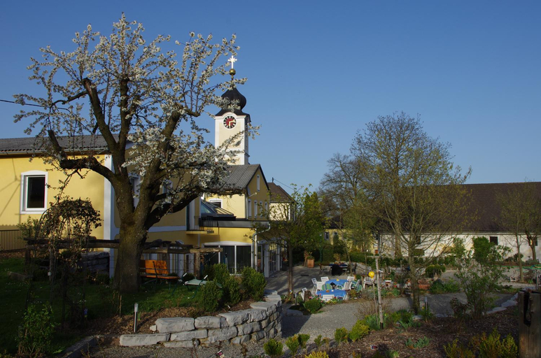 Others 3, Natur.gut Gartner, Linz Land
