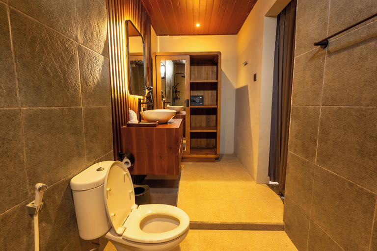 Bathroom 3, Kesumasari Living Lodge, Denpasar