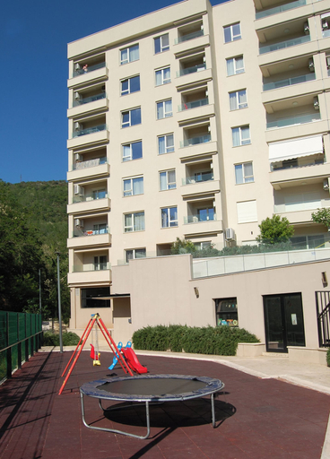 Exterior & Views 5, Status Apartments 100