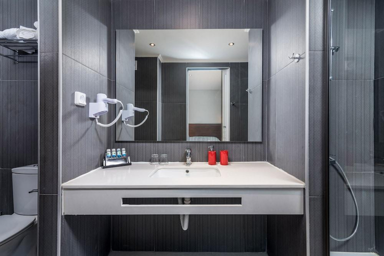 Bathroom 5, Matala Bay in Style Apartments, Faistos