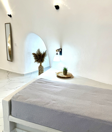 Living area 4, Petuna Cave Suites, South Aegean