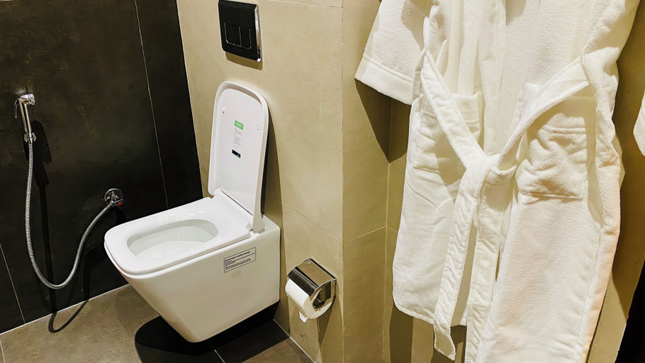 Bathroom 4, The Velar Hotel, Vijay Nagar, Indore