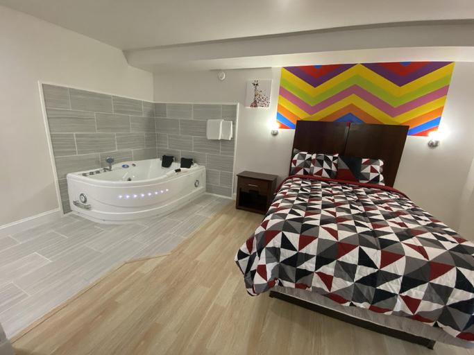 Bedroom 2, Rodeway Inn, Bristol