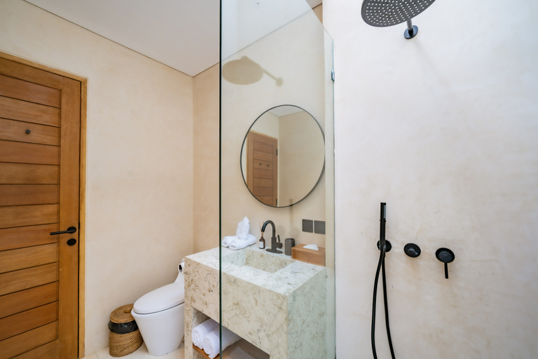 Bathroom 5, Kayu Lago Villa, Badung