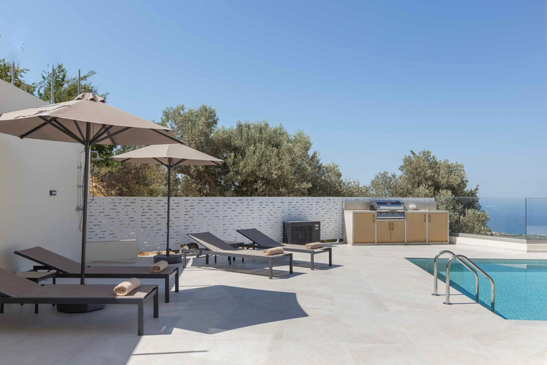 4, Villa Santa Irini 1 - With Heated Pool, Crete