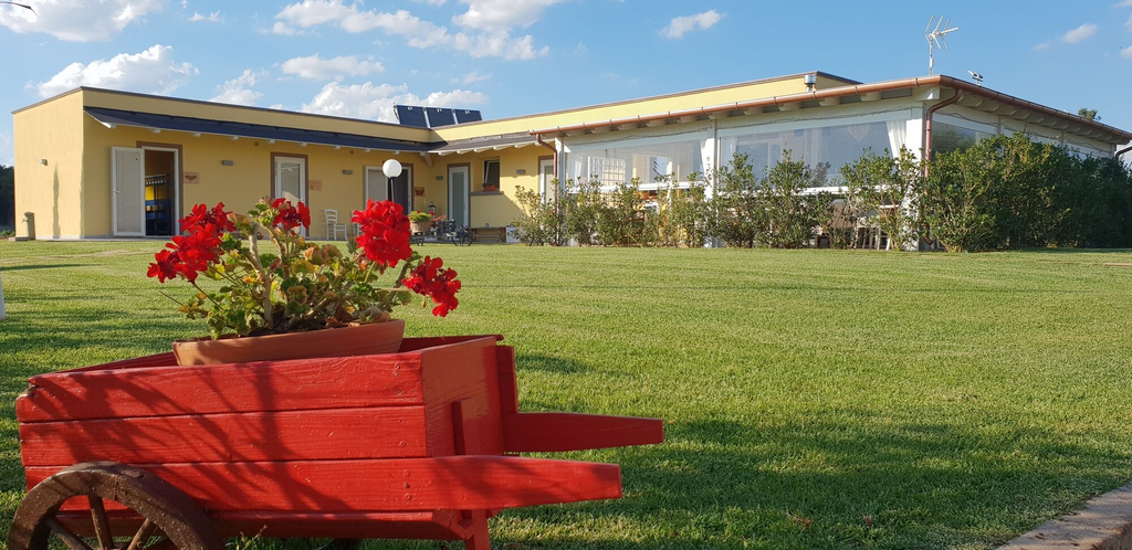 Exterior 4, Suite Orchidea Seaside and Pool, Livorno