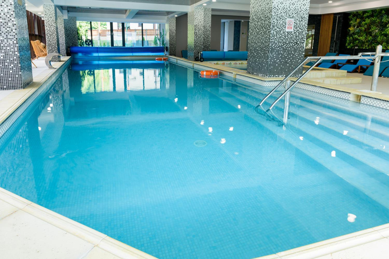 Sport & Beauty 2, HOTEL CARPAT INN, Azuga