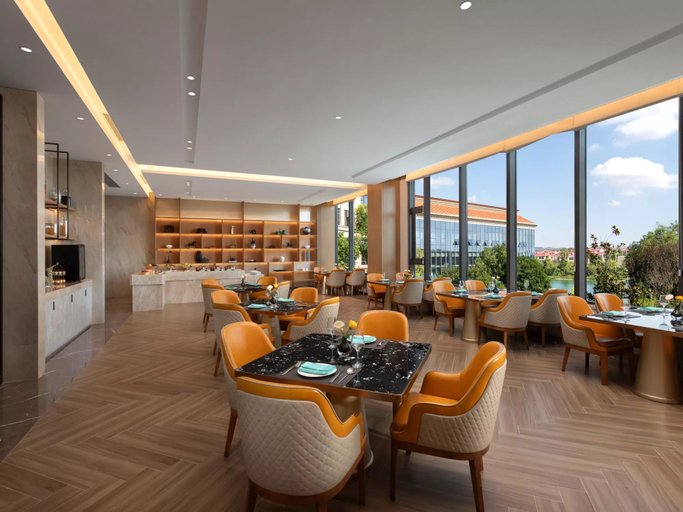Restaurant 2, Crowne Plaza XIANGYANG FUCHUN LAKESIDE by IHG, Xiangfan