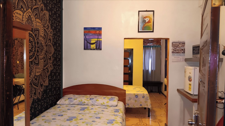 Bedroom 2, MAXROOMZ
