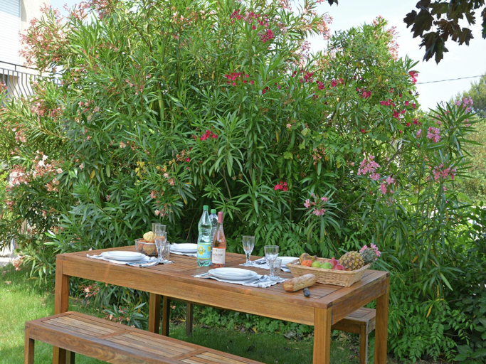 Others 5, Spacious Villa Retreat in Carcassonne, Aude
