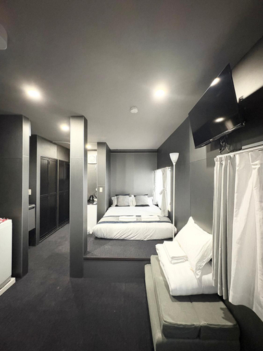Bedroom 2, Ikebukuro, Toshima