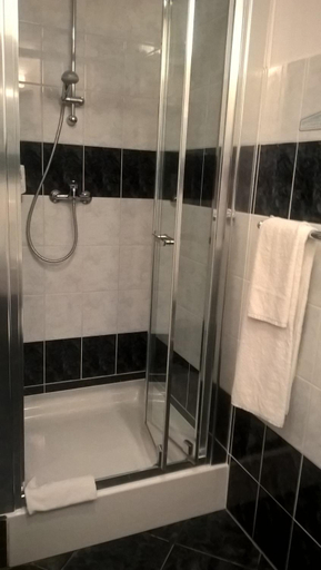 Bathroom 4, Meduza, Koszalin