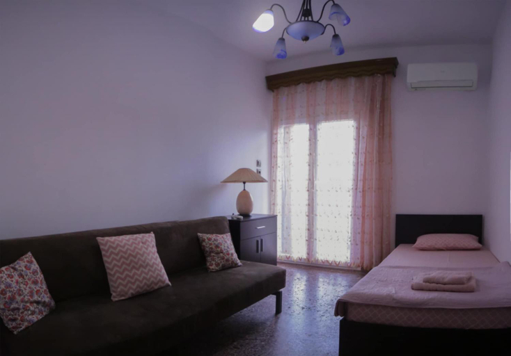 Bedroom 2, vickys family house, Central Macedonia