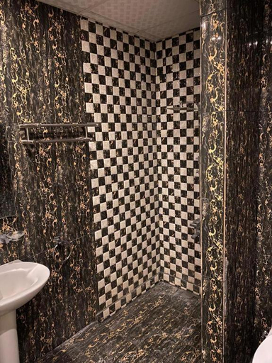 Bathroom, shuail inn makkah, Makkah