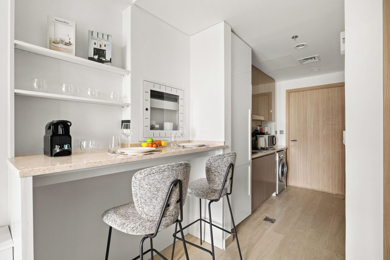 In-room dining 5, Chic Modern Studio in Meydan, Dubai