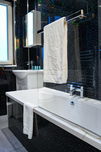 Bathroom 2, West Apartment , North Lanarkshire