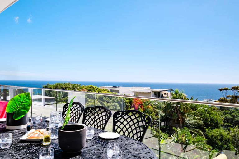 Room 3, Elegant Apartment w Ocean Views Quenera Apartment, City of Cape Town