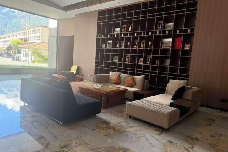 Others 5, Linzhi Hotel, Nyingtri
