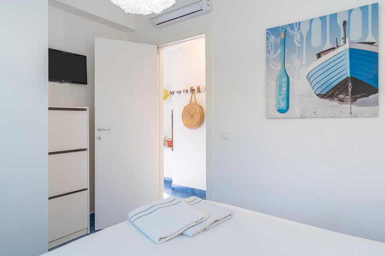 Others 2, Falso Pepe Apartments Marzamemi, Syracuse