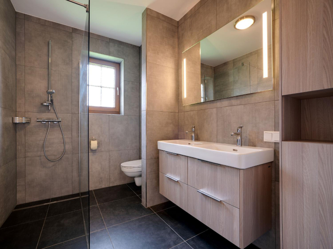 Bathroom 4, Chalet in Mauterndorf near Ski Slopes, Tamsweg