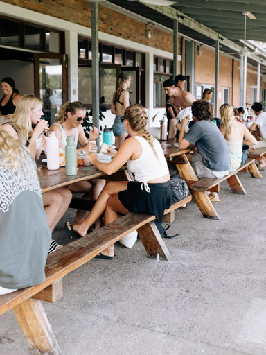 Food & Drinks 4, Life in Byron Hostel, Byron