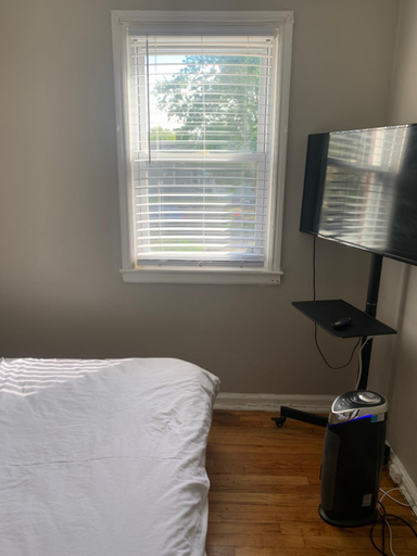 4, Cozy Modern Condo, Essex