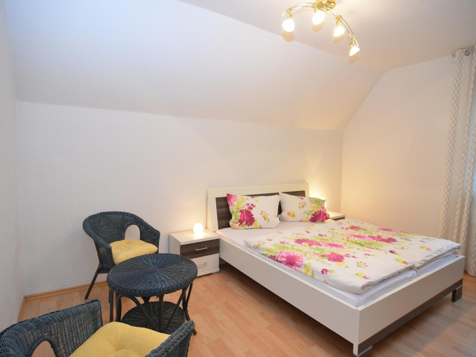 Bedroom 2, Ferienwohnung in Wehrstapel, Hochsauerlandkreis