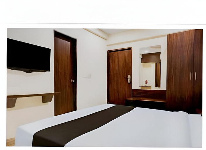 Room 2, Hotel Royal Inn, Pune