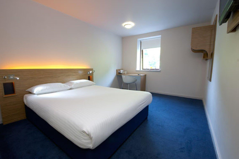 Bedroom 3, Britannia Hotel Edinburgh, Edinburgh