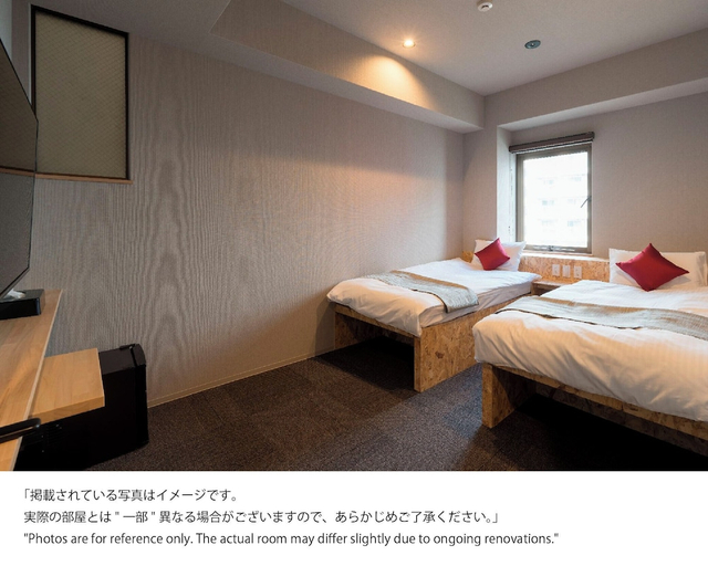 bedroom 12